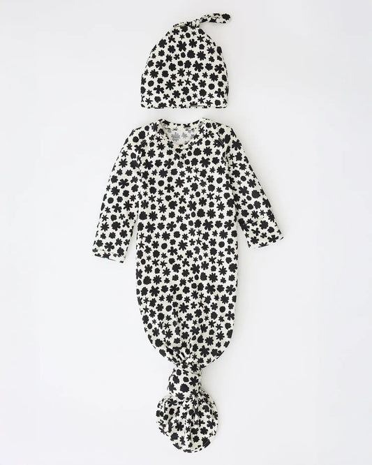 Bamboo Knotted Baby Gown & Hat | Cream Chamomiles